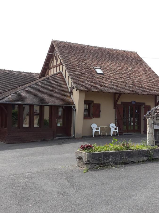 Les Brulis Chambre D'Hotes Bed and Breakfast Châtillon-sur-Loire Eksteriør billede